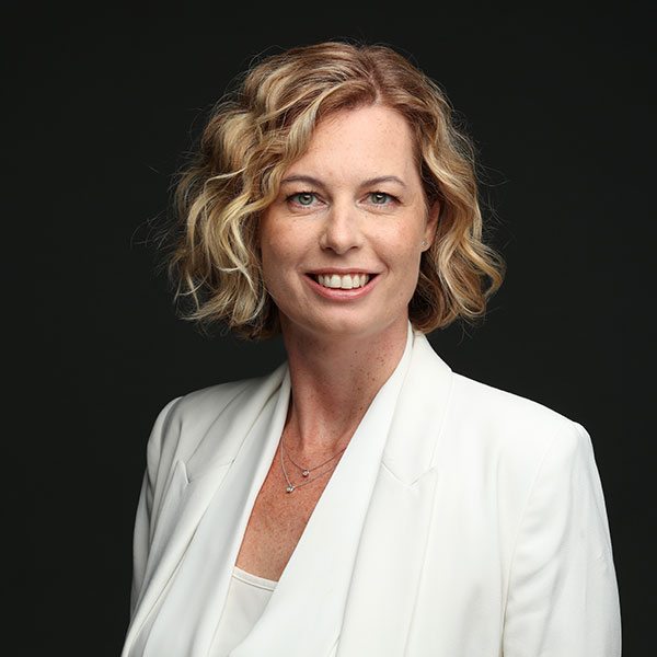 Sinead Magill Headshot